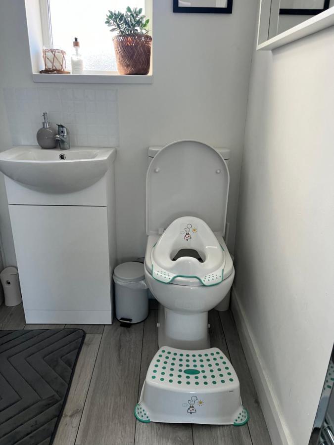 Stay-K-Belfast Cosy Entire House 10 Mins From City Centre Exterior foto